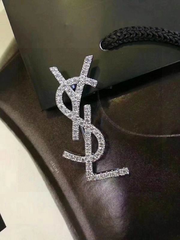 YSL Brooch 9lyr29